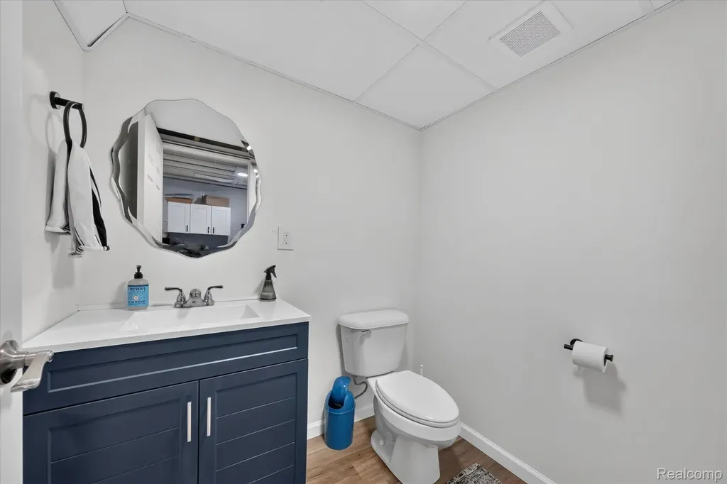 41372 Snowdon Drive Clinton Charter Township MI 48038