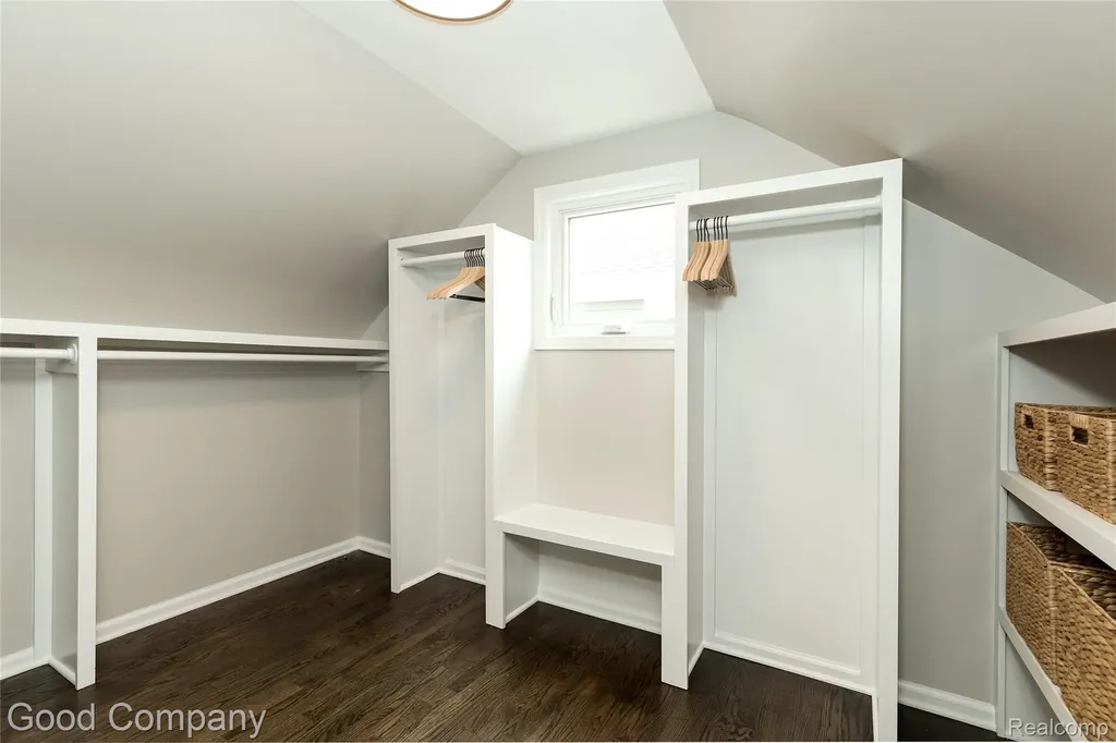 223 N Alexander Avenue Royal Oak City MI 48067