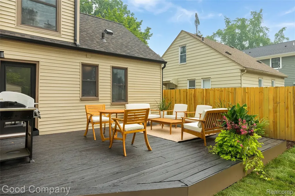 223 N Alexander Avenue Royal Oak City MI 48067