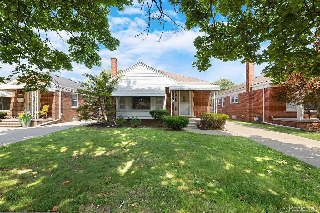9929 Carter Avenue Allen Park City MI 48101