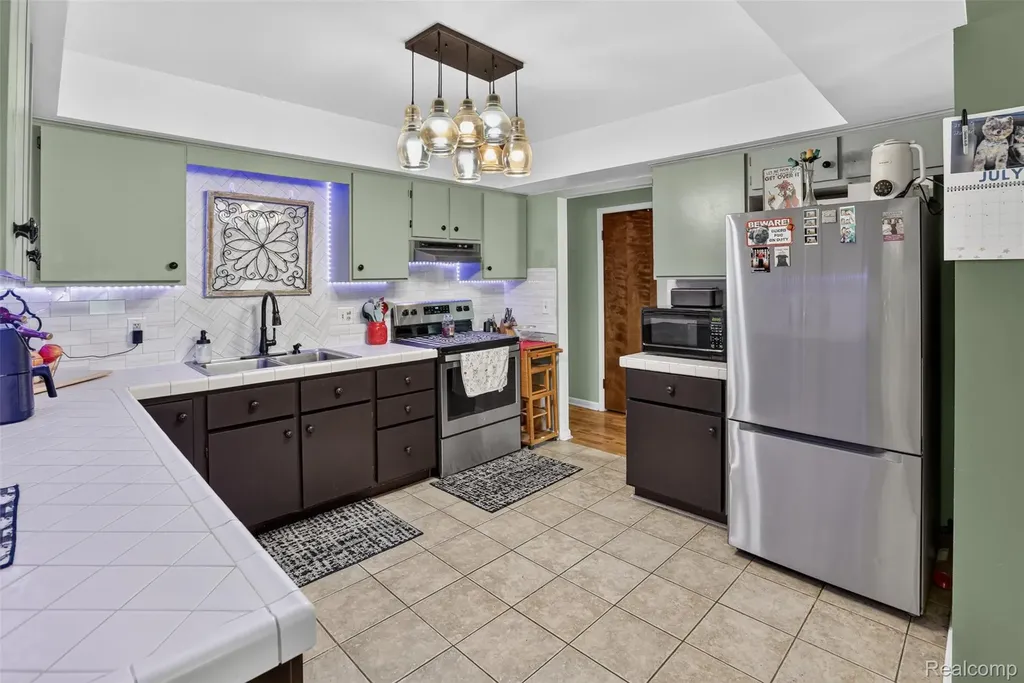 527 Leland Street Flushing City MI 48433