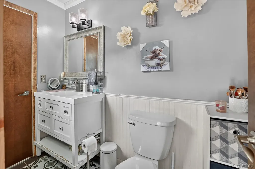 527 Leland Street Flushing City MI 48433