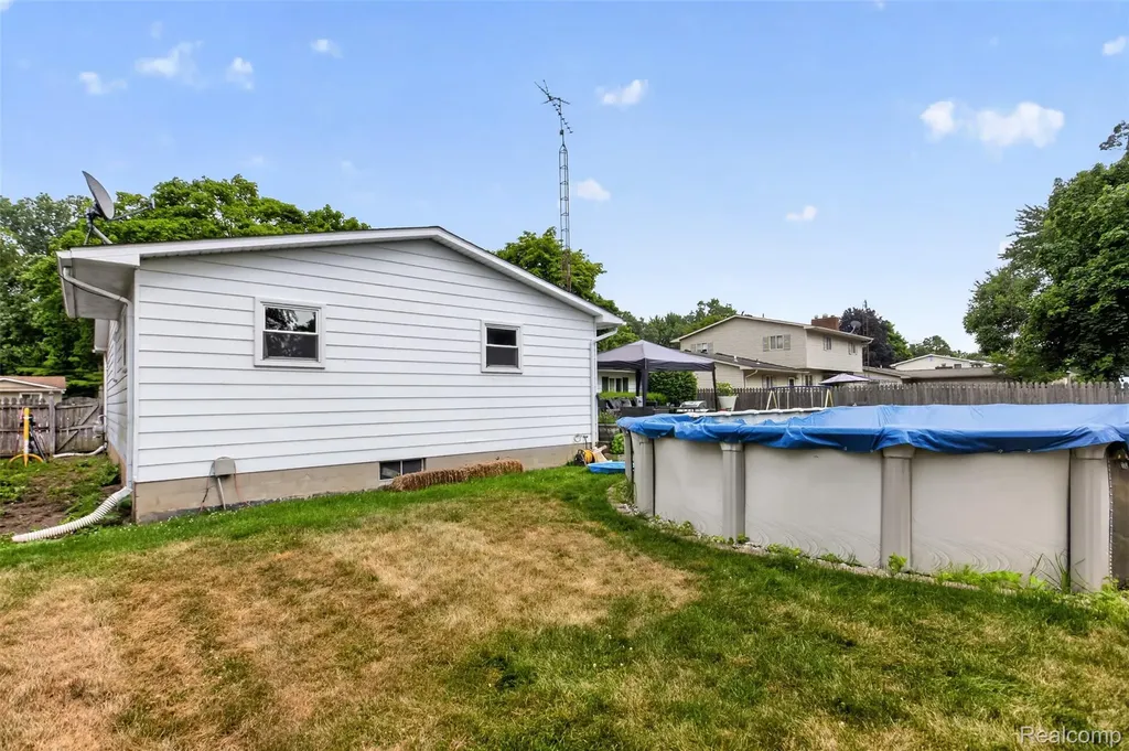 527 Leland Street Flushing City MI 48433