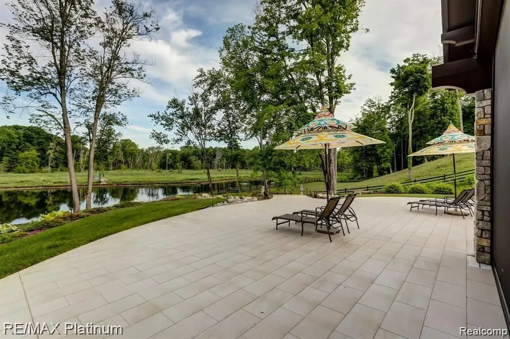 1286 Gray Fox Court Marion Township MI 48843