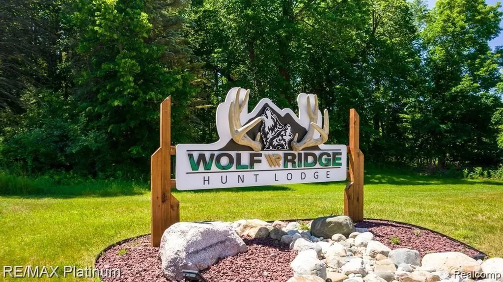 1286 Gray Fox Court Marion Township MI 48843