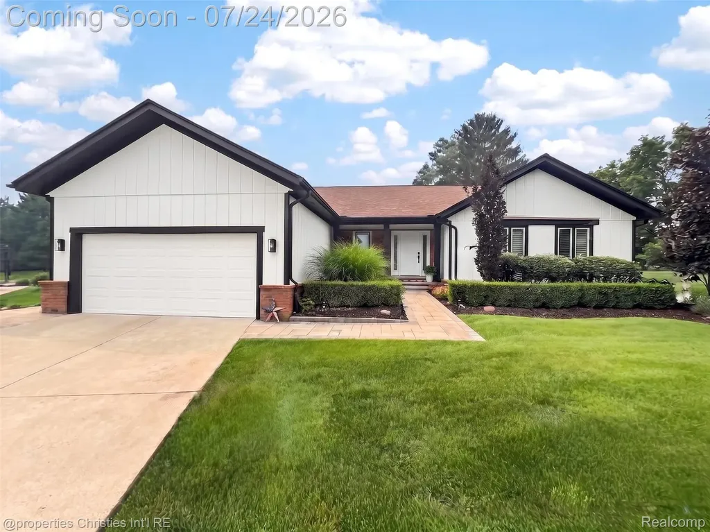 649 Heritage Lane Rochester Hills City MI 48309