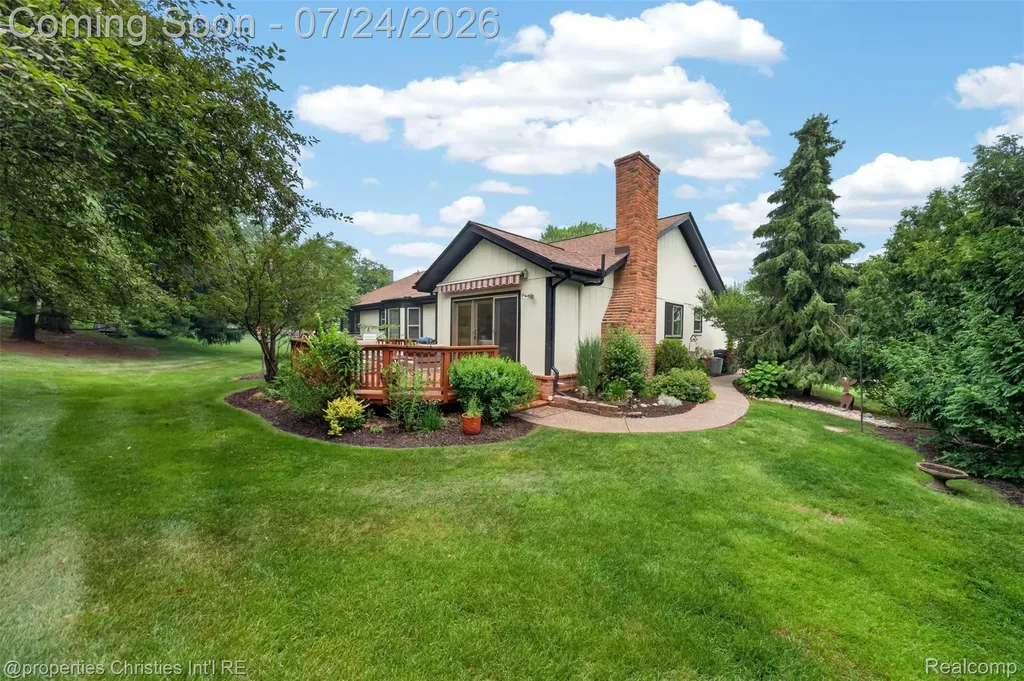 649 Heritage Lane Rochester Hills City MI 48309