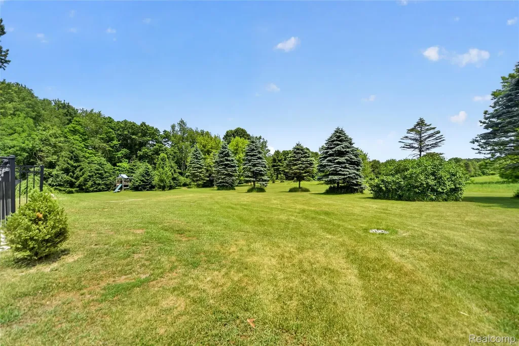 13635 Unadilla Road Unadilla Township MI 48137