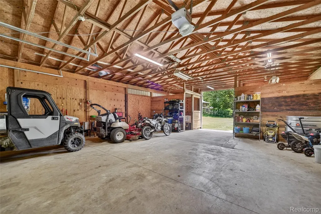 13635 Unadilla Road Unadilla Township MI 48137