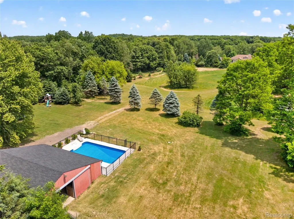 13635 Unadilla Road Unadilla Township MI 48137