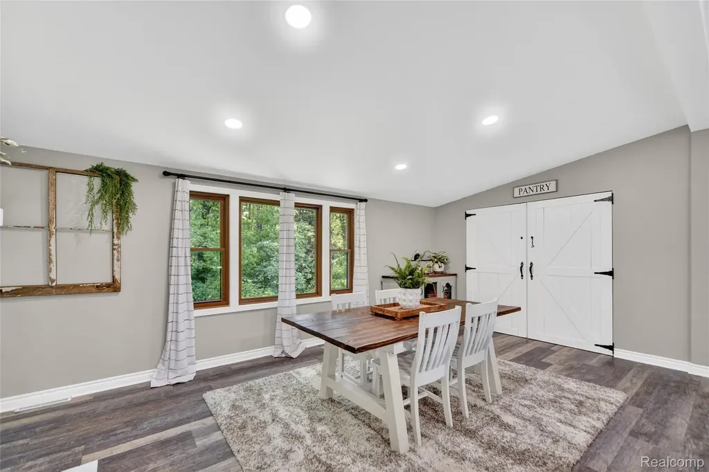 13635 Unadilla Road Unadilla Township MI 48137