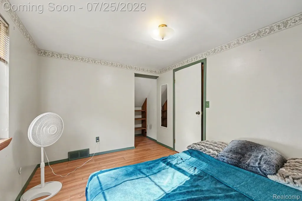 815 N Conklin Road Orion Charter Township MI 48362