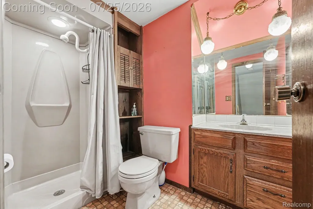 815 N Conklin Road Orion Charter Township MI 48362
