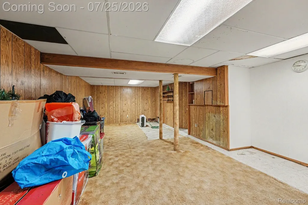 815 N Conklin Road Orion Charter Township MI 48362