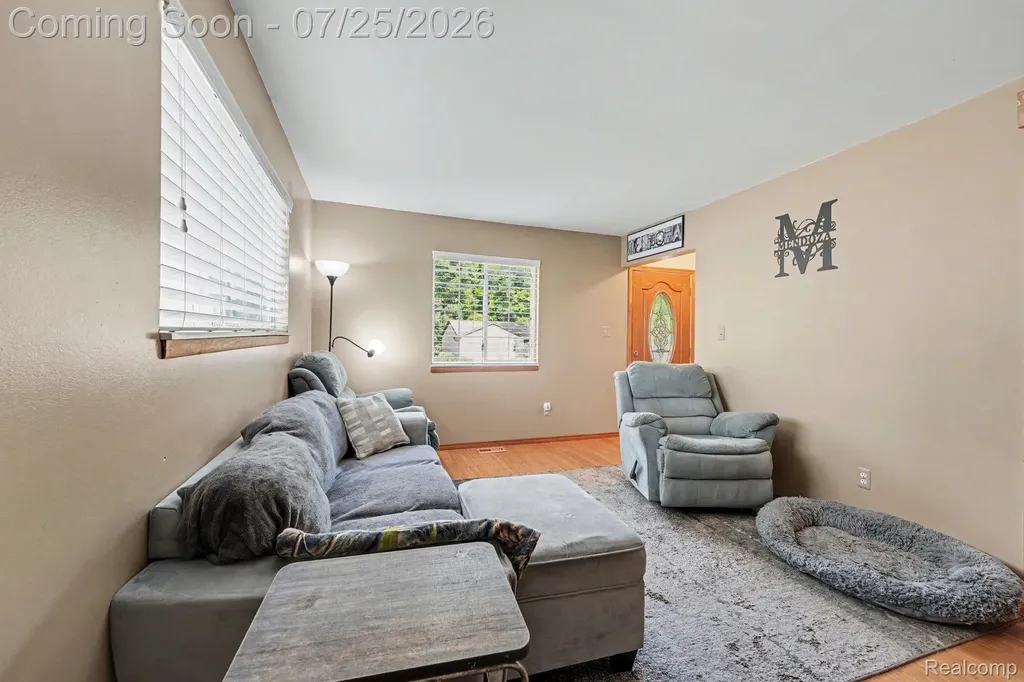 815 N Conklin Road Orion Charter Township MI 48362