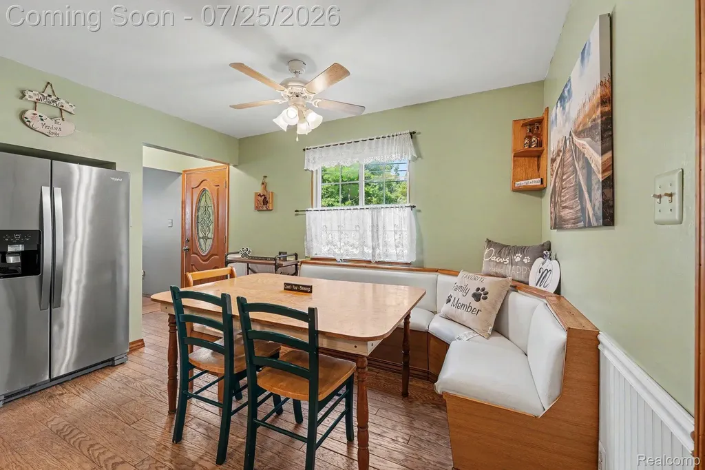815 N Conklin Road Orion Charter Township MI 48362