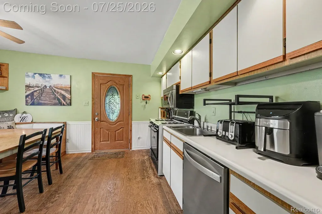 815 N Conklin Road Orion Charter Township MI 48362