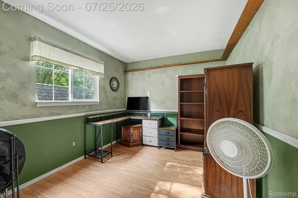 815 N Conklin Road Orion Charter Township MI 48362