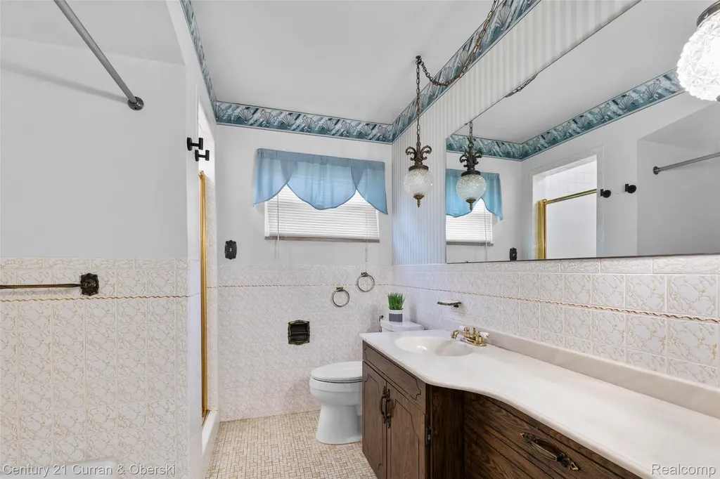 4 Crescent Court Dearborn City MI 48124