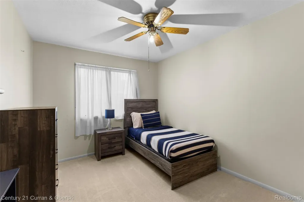 4 Crescent Court Dearborn City MI 48124
