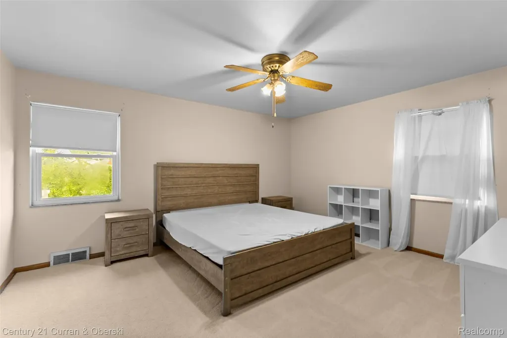 4 Crescent Court Dearborn City MI 48124