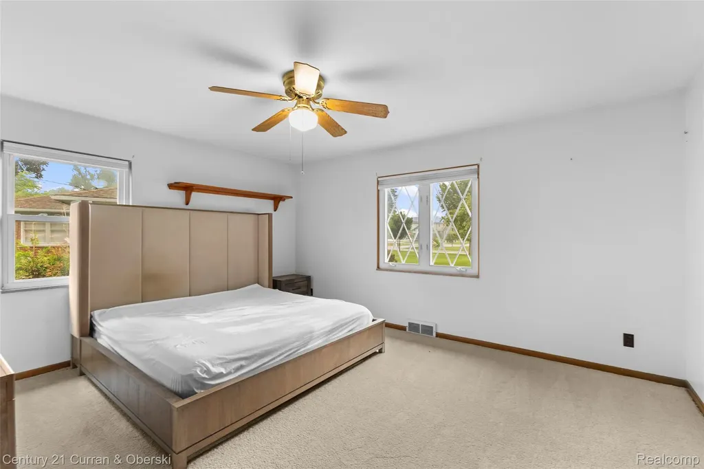 4 Crescent Court Dearborn City MI 48124