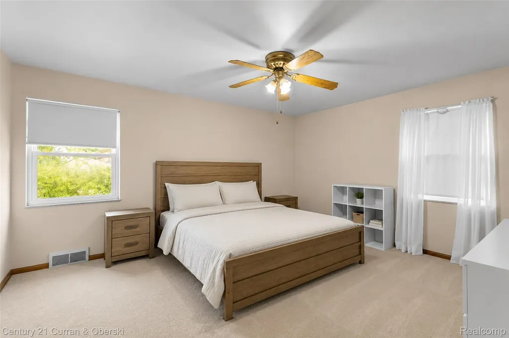 4 Crescent Court Dearborn City MI 48124