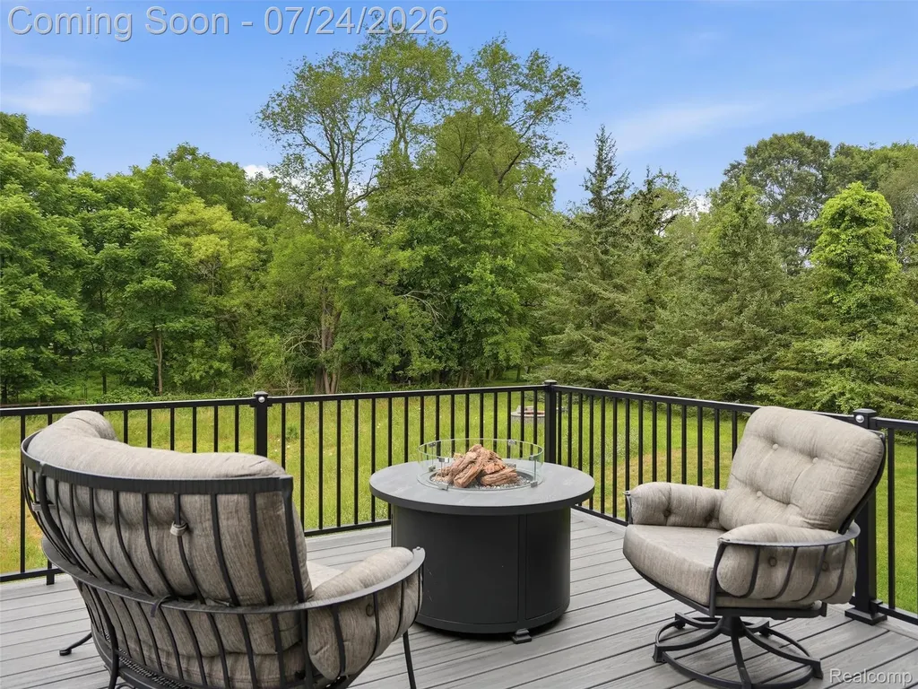 3007 28 Mile Road Washington Township MI 48094