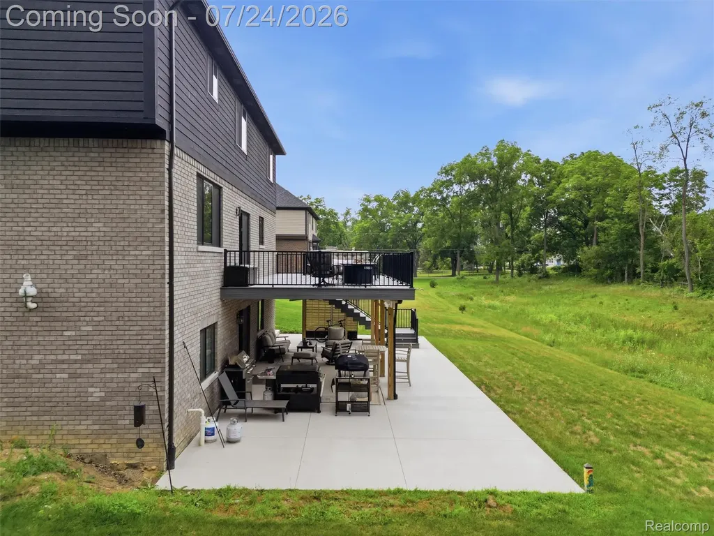 3007 28 Mile Road Washington Township MI 48094
