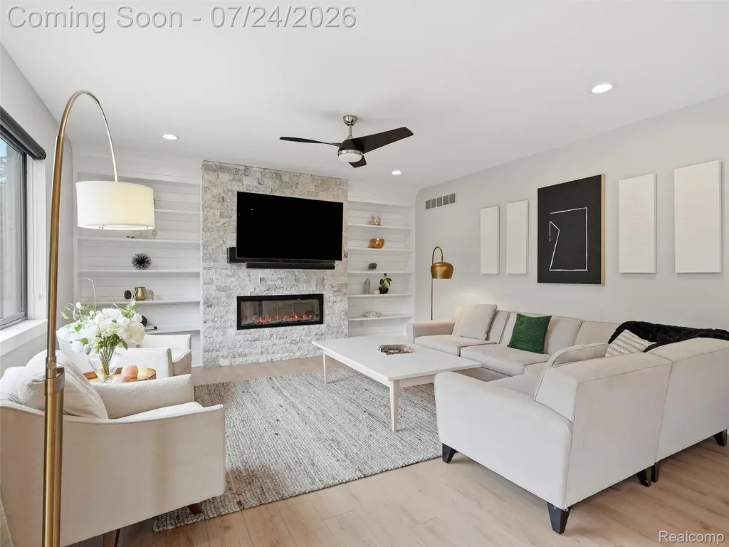 3007 28 Mile Road Washington Township MI 48094