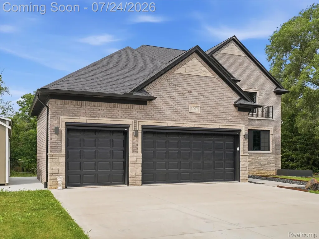 3007 28 Mile Road Washington Township MI 48094