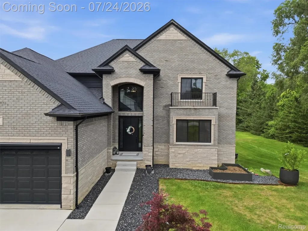 3007 28 Mile Road Washington Township MI 48094