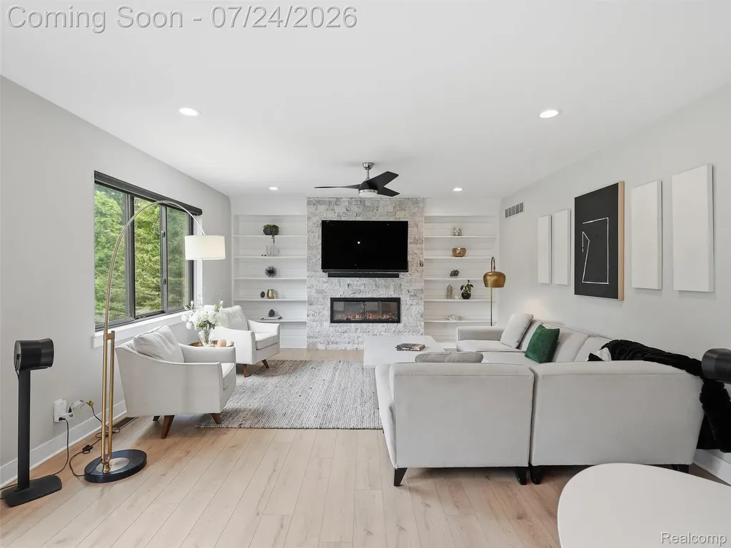 3007 28 Mile Road Washington Township MI 48094