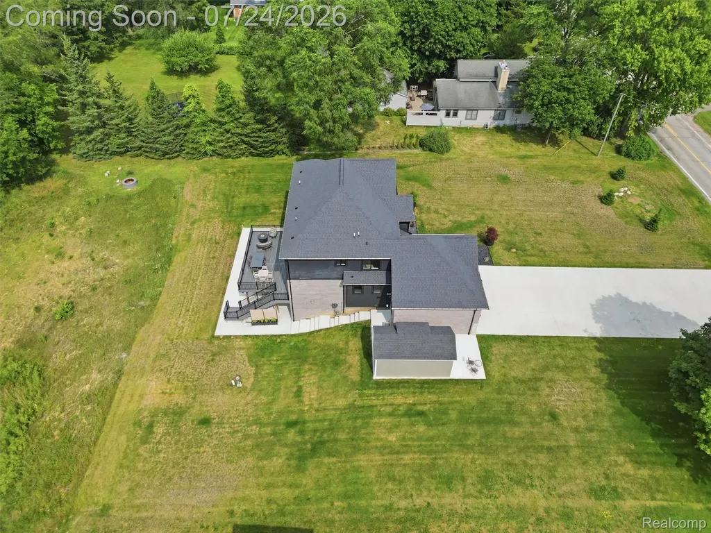 3007 28 Mile Road Washington Township MI 48094