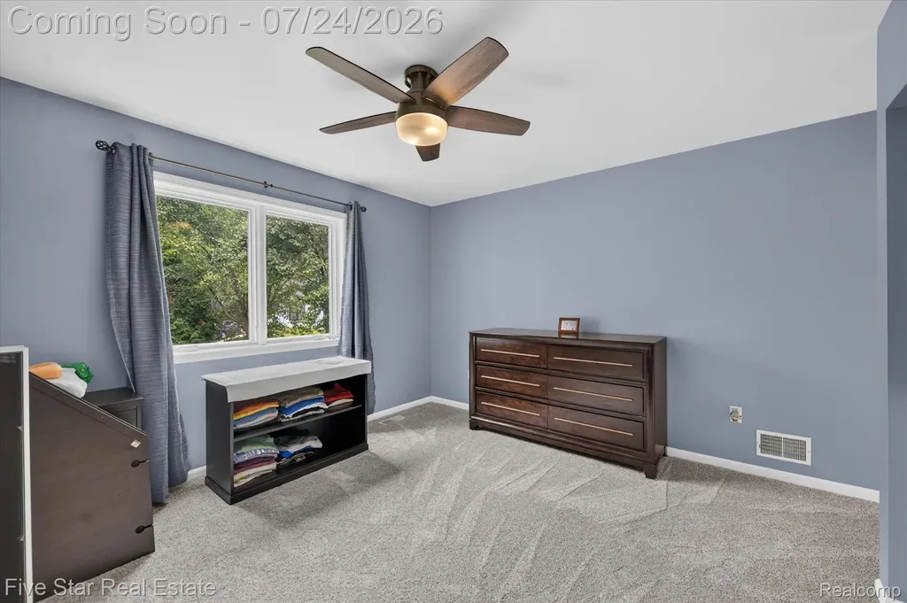 3556 Shady Beach Boulevard Orchard Lake Village City MI 48324