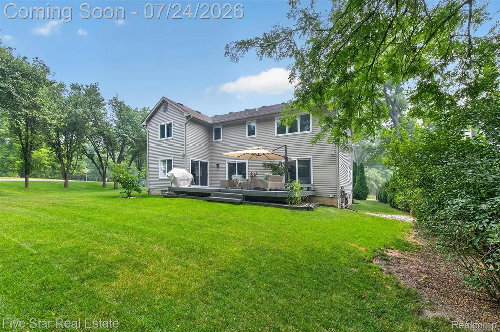 3556 Shady Beach Boulevard Orchard Lake Village City MI 48324