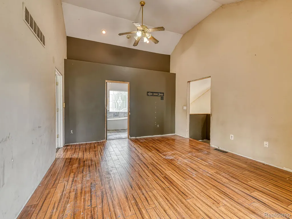 36009 Dan Street Brownstown Charter Township MI 48173