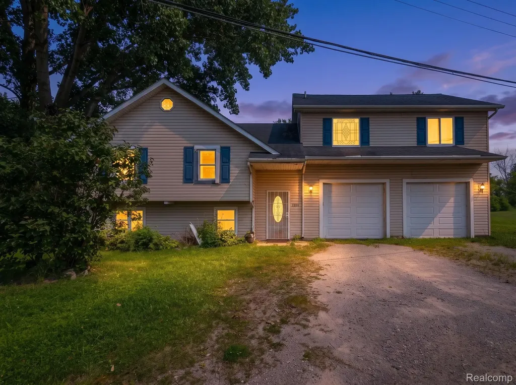 36009 Dan Street Brownstown Charter Township MI 48173