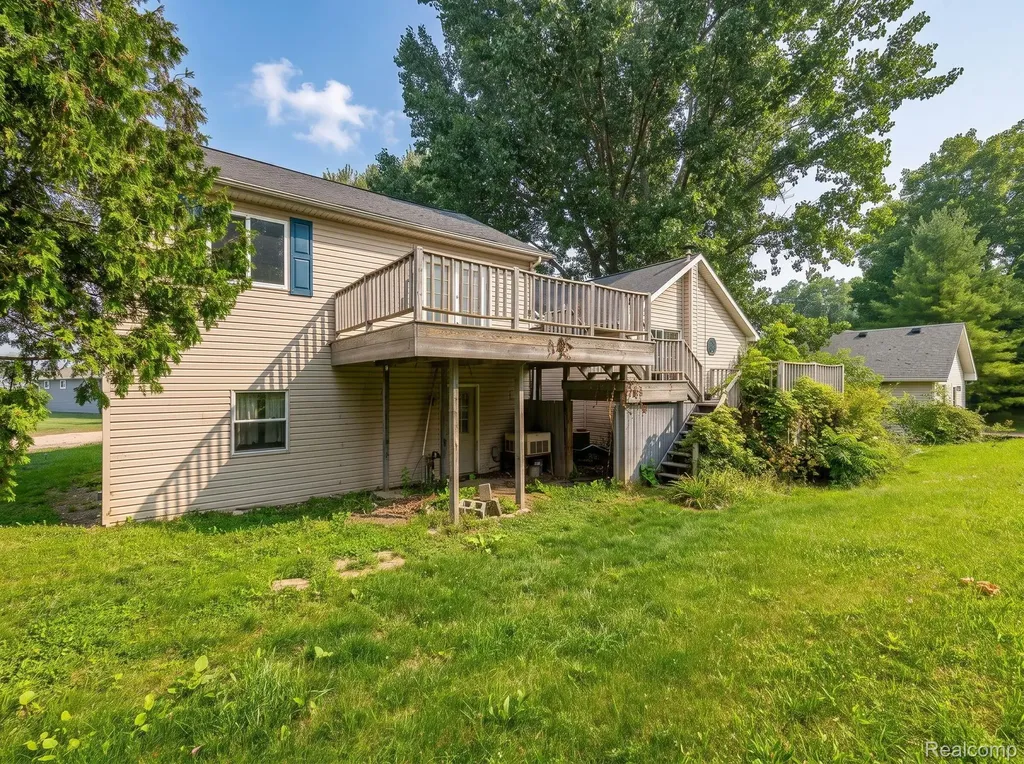 36009 Dan Street Brownstown Charter Township MI 48173
