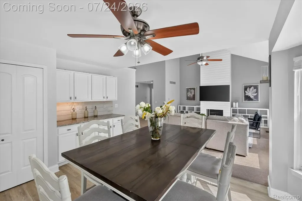 30007 Bradford Drive Lyon Charter Township MI 48165