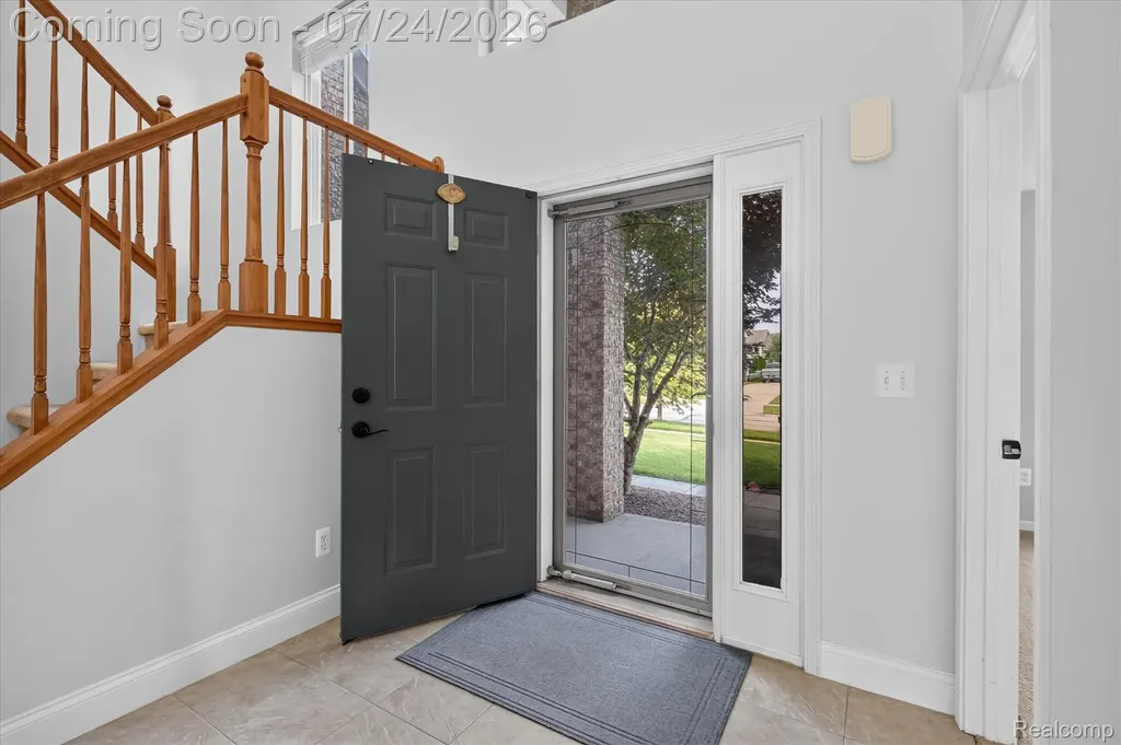 30007 Bradford Drive Lyon Charter Township MI 48165