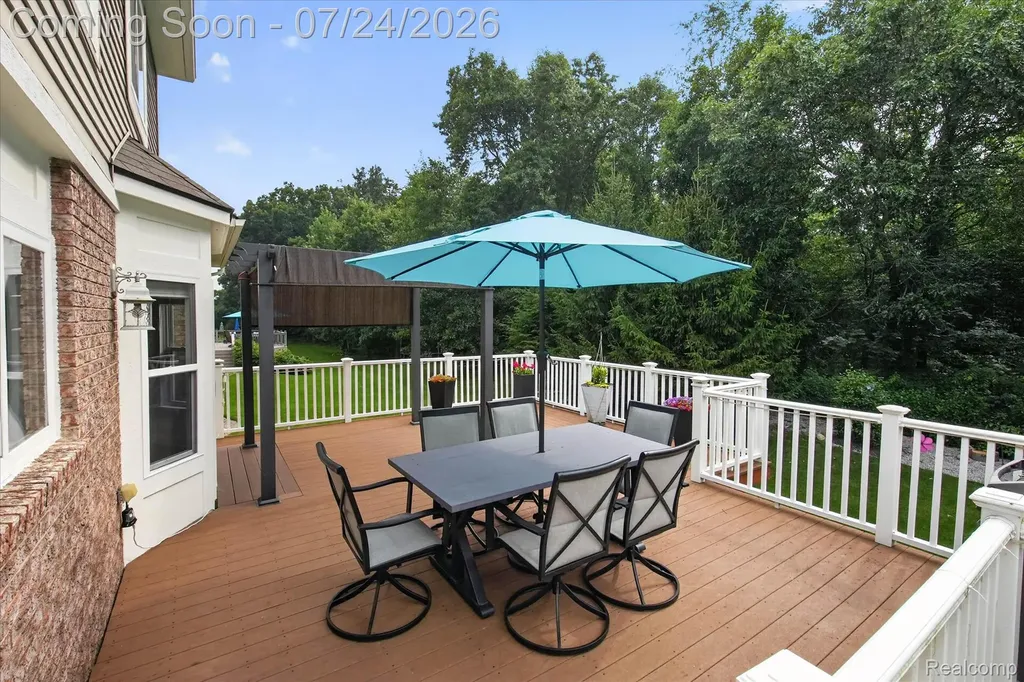 30007 Bradford Drive Lyon Charter Township MI 48165