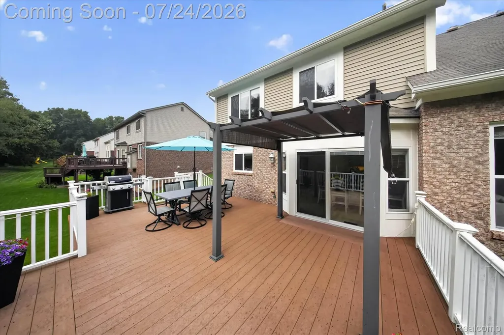 30007 Bradford Drive Lyon Charter Township MI 48165