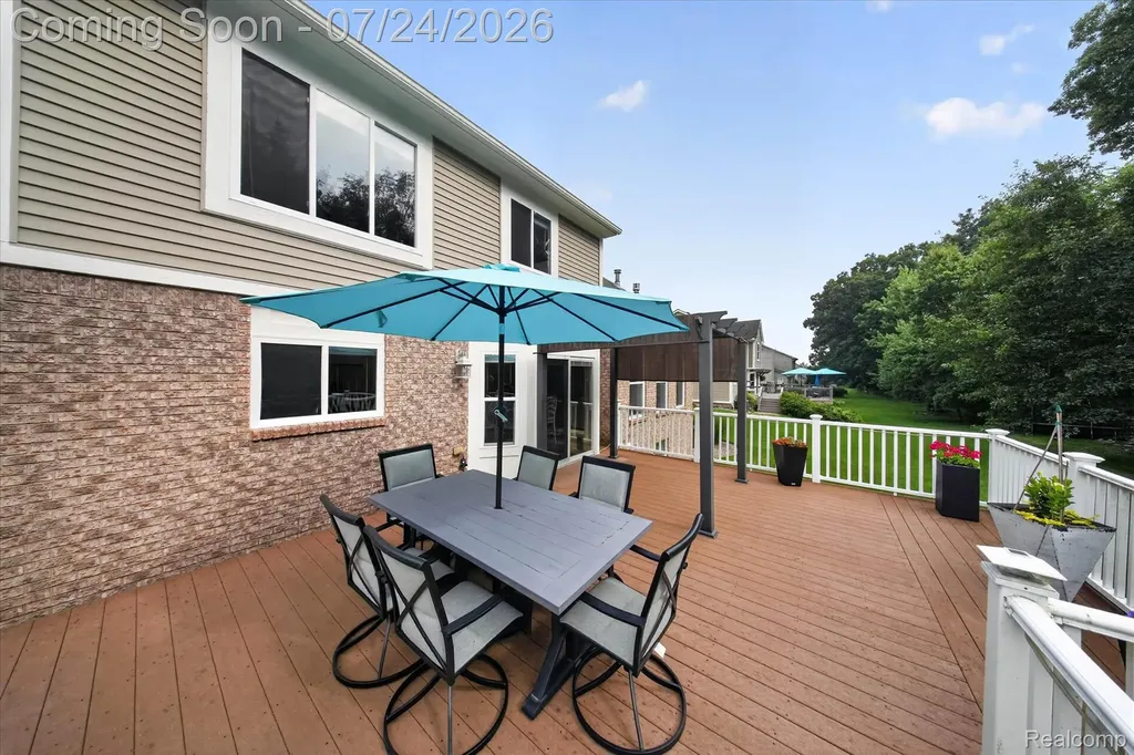 30007 Bradford Drive Lyon Charter Township MI 48165