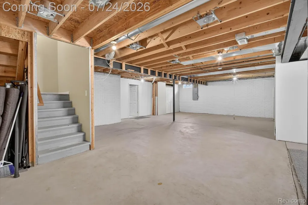 30007 Bradford Drive Lyon Charter Township MI 48165
