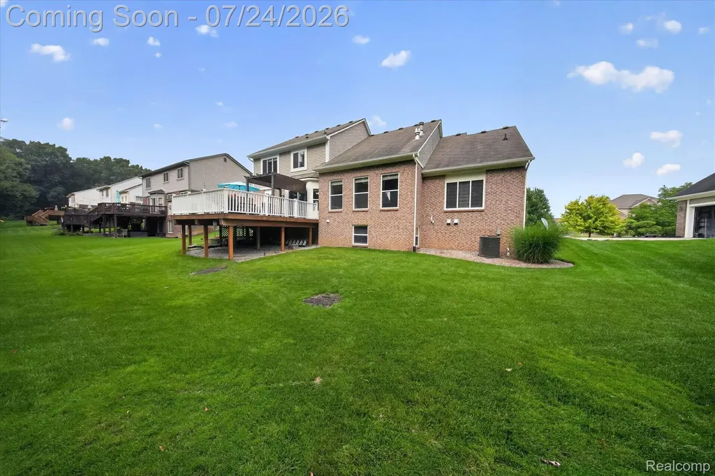 30007 Bradford Drive Lyon Charter Township MI 48165
