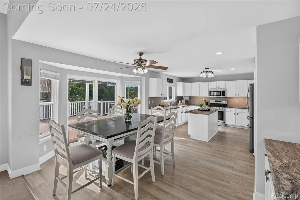 30007 Bradford Drive Lyon Charter Township MI 48165