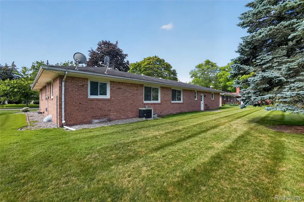 3404 Patricia Place Saginaw City MI 48602