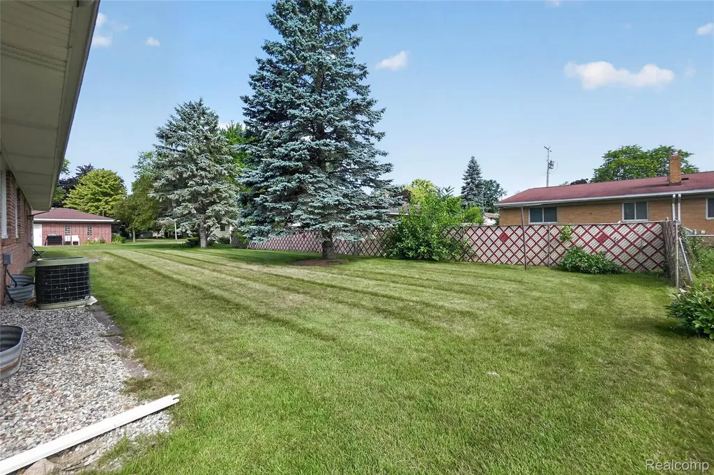 3404 Patricia Place Saginaw City MI 48602