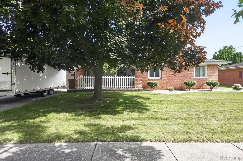 3404 Patricia Place Saginaw City MI 48602